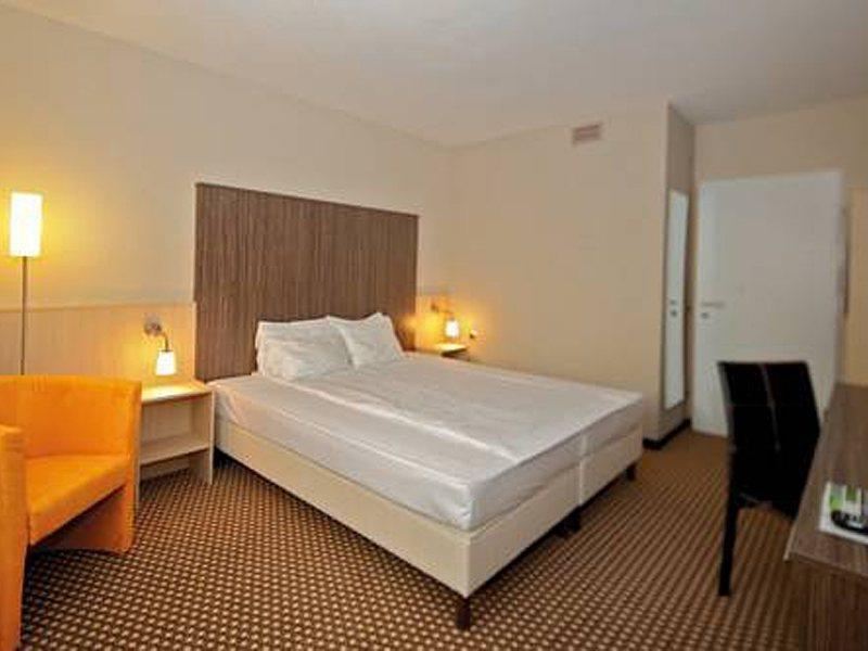 Best Western Smart Hotel Vösendorf Exteriér fotografie